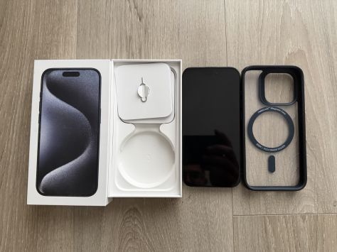 vender-iphone-iphone-15-pro-y-iphone-15-pro-max-apple-segunda-mano-19383414720251214111828-15