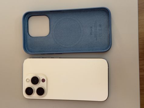 iPhone 15 Pro