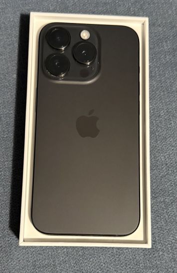 vender-iphone-iphone-15-pro-y-iphone-15-pro-max-apple-segunda-mano-20250313175048-1