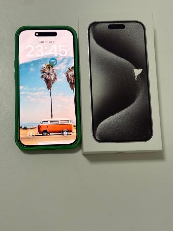 vender-iphone-iphone-15-pro-y-iphone-15-pro-max-apple-segunda-mano-20250830215337-12