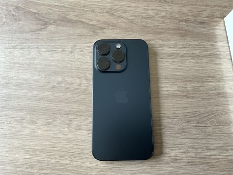 vender-iphone-iphone-15-pro-y-iphone-15-pro-max-apple-segunda-mano-20250904141800-13