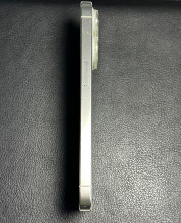 vender-iphone-iphone-15-pro-y-iphone-15-pro-max-apple-segunda-mano-20251023030629-13