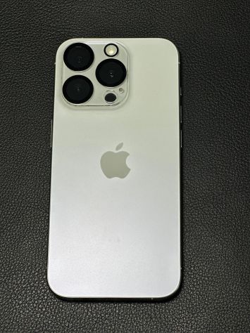 vender-iphone-iphone-15-pro-y-iphone-15-pro-max-apple-segunda-mano-20251023030629-15