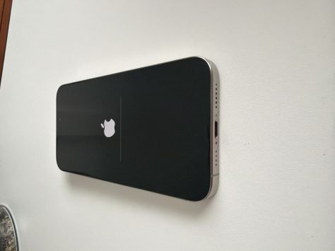 vender-iphone-iphone-15-pro-y-iphone-15-pro-max-apple-segunda-mano-20251220142406-1