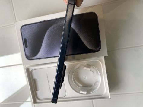 vender-iphone-iphone-15-pro-y-iphone-15-pro-max-apple-segunda-mano-20260224130541-12