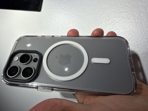 vender-iphone-iphone-15-pro-y-iphone-15-pro-max-apple-segunda-mano-20260916222422-1