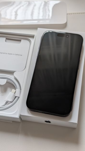 vender-iphone-iphone-15-pro-y-iphone-15-pro-max-apple-segunda-mano-440620250512162123-11