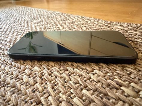 vender-iphone-iphone-16-iphone-16e-y-iphone-16-plus-apple-segunda-mano-1820120261003094545-11