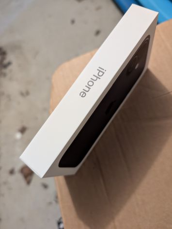vender-iphone-iphone-16-iphone-16e-y-iphone-16-plus-apple-segunda-mano-19382475120250317183245-11