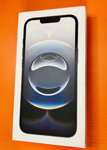 vender-iphone-iphone-16-iphone-16e-y-iphone-16-plus-apple-segunda-mano-20250528034423-1