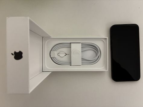 vender-iphone-iphone-16-iphone-16e-y-iphone-16-plus-apple-segunda-mano-20260428074500-1