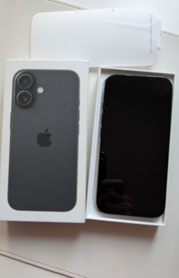 vender-iphone-iphone-16-iphone-16e-y-iphone-16-plus-apple-segunda-mano-440620251218074724-11