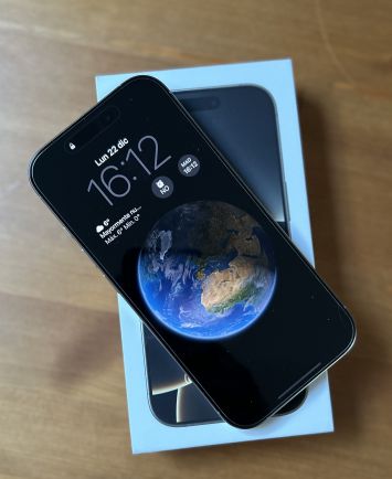 vender-iphone-iphone-16-pro-y-iphone-16-pro-max-apple-segunda-mano-1500020251222154255-11