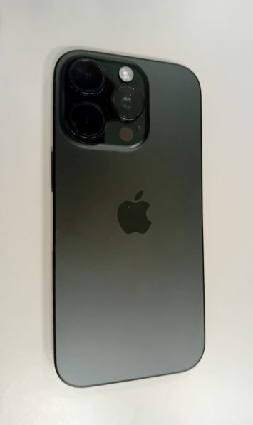 vender-iphone-iphone-16-pro-y-iphone-16-pro-max-apple-segunda-mano-1865320260908162851-11