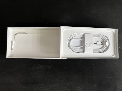 vender-iphone-iphone-16-pro-y-iphone-16-pro-max-apple-segunda-mano-19382692720250910134548-14