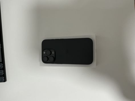 vender-iphone-iphone-16-pro-y-iphone-16-pro-max-apple-segunda-mano-19383023420250922103139-1
