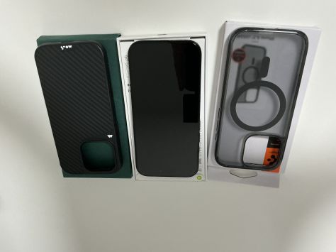 vender-iphone-iphone-16-pro-y-iphone-16-pro-max-apple-segunda-mano-19383023420250922103139-13
