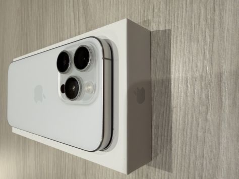 vender-iphone-iphone-16-pro-y-iphone-16-pro-max-apple-segunda-mano-19383023420260920183528-13