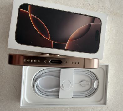 vender-iphone-iphone-16-pro-y-iphone-16-pro-max-apple-segunda-mano-19383119720260925085024-5