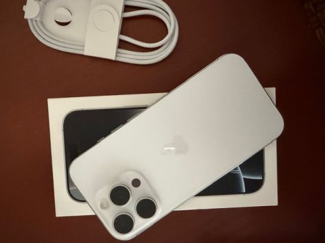 vender-iphone-iphone-16-pro-y-iphone-16-pro-max-apple-segunda-mano-19383254220260325183300-11