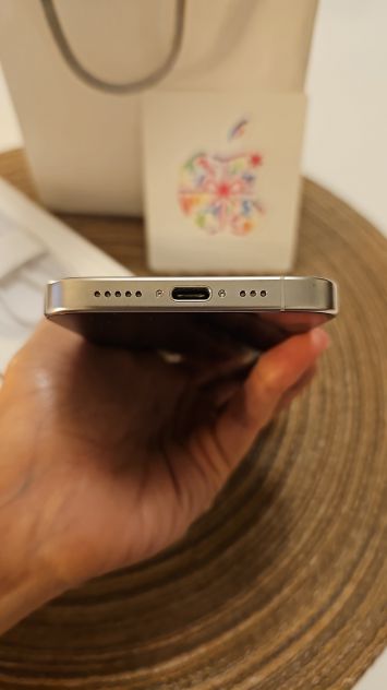 vender-iphone-iphone-16-pro-y-iphone-16-pro-max-apple-segunda-mano-19383499520260917181606-51