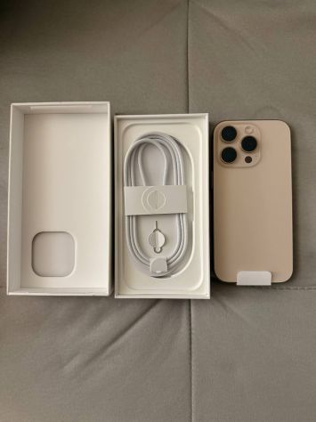 Iphone 16 Pro 256 gb Titan desert nuevo sin estrenar –solo abierta caja–.