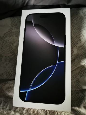 vender-iphone-iphone-16-pro-y-iphone-16-pro-max-apple-segunda-mano-20250609214447-1