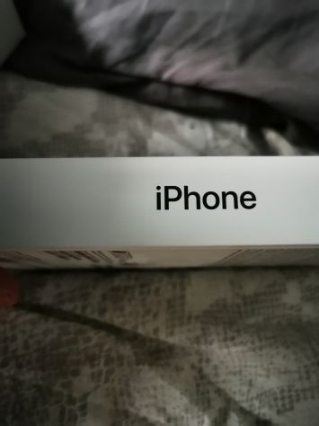 vender-iphone-iphone-16-pro-y-iphone-16-pro-max-apple-segunda-mano-20250609214447-11