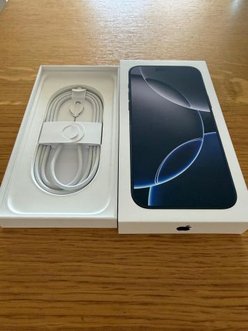 vender-iphone-iphone-16-pro-y-iphone-16-pro-max-apple-segunda-mano-20250912135150-12