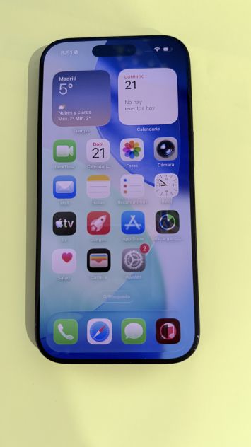 vender-iphone-iphone-16-pro-y-iphone-16-pro-max-apple-segunda-mano-20251221173353-12