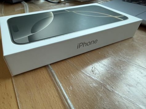 vender-iphone-iphone-16-pro-y-iphone-16-pro-max-apple-segunda-mano-20260107192257-12