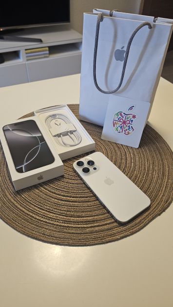 vender-iphone-iphone-16-pro-y-iphone-16-pro-max-apple-segunda-mano-20260917180111-1