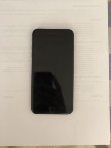 iPhone 8 Plus negro