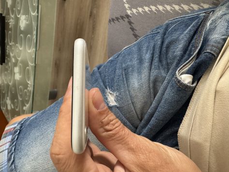 vender-iphone-iphone-se-apple-segunda-mano-1975420250823155602-13