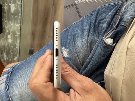vender-iphone-iphone-se-apple-segunda-mano-1975420250823155602-14