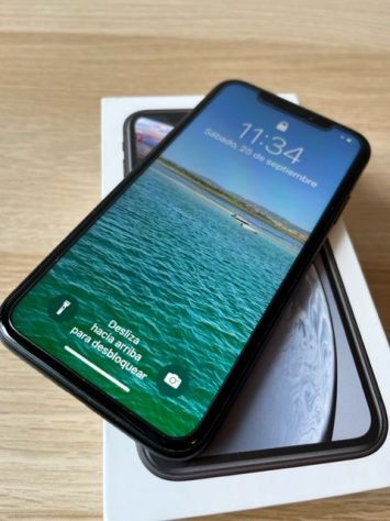 iPhone XR 64 gb black - IMPECABLE  poco uso.
