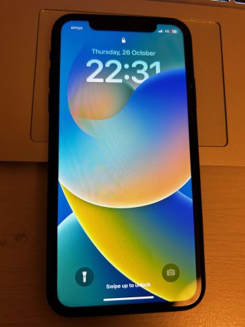 iPhone XR 64 Gb