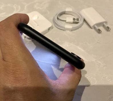 vender-iphone-iphone-xr-apple-segunda-mano-1824920191027210556-24