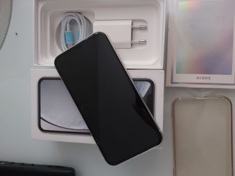 IPHONE XR 64 GB COLOR BLANCO