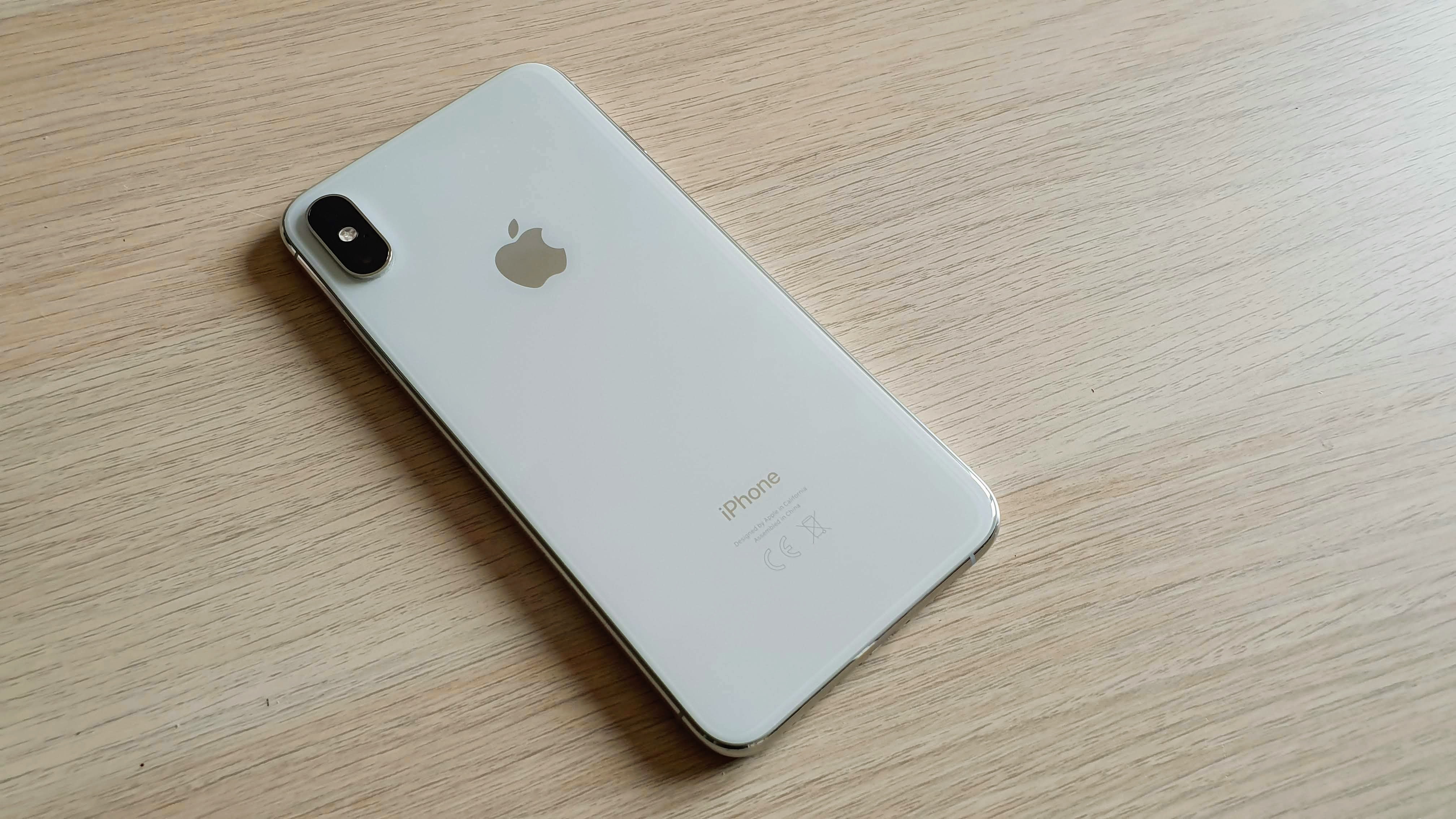 Iphone xs белый. Iphone XS Max 256. Iphone XS Plata. Ayfon XS Max narxi.