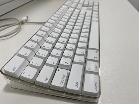 MRW6ABRIL//Apple Keyboard blanco USB