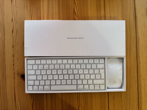 Magic Mouse 2 y Magic keyboard