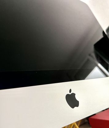 Apple iMac Retina 4K, 21’5” mid 2017