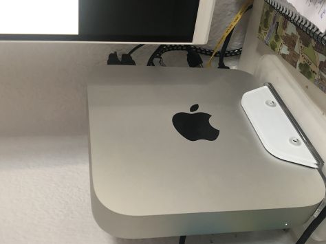 MAC MINI M1