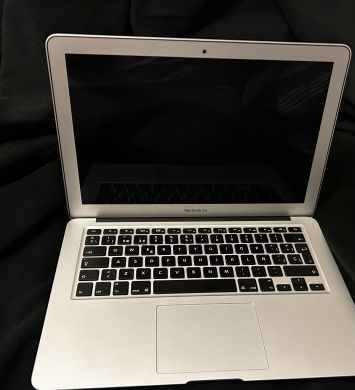 MacBook Air 13 pulgadas (2017)