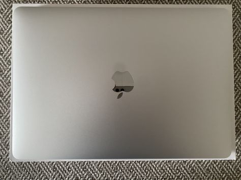 MacBook Air 13 M1 2020