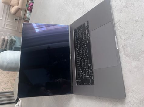 vender-mac-macbook-pro-apple-segunda-mano-20230905120543-1