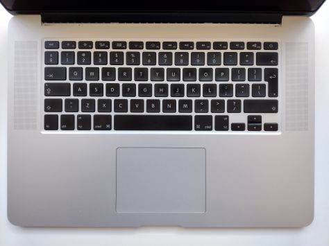 vender-mac-macbook-pro-apple-segunda-mano-20240513211818-12