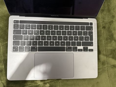 vender-mac-macbook-pro-apple-segunda-mano-20250411010438-12
