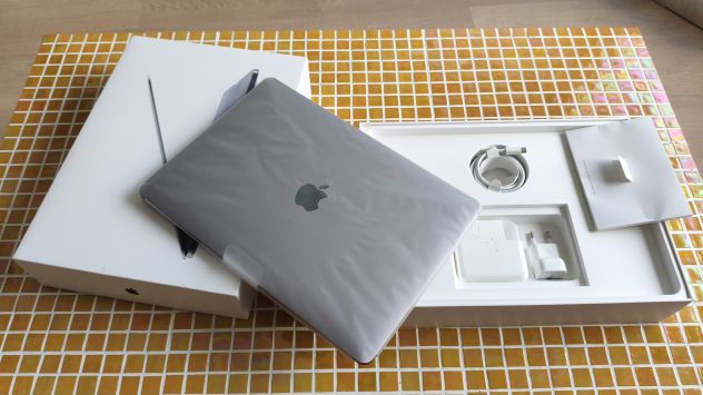 vender-mac-macbook-pro-apple-segunda-mano-20251002162815-11